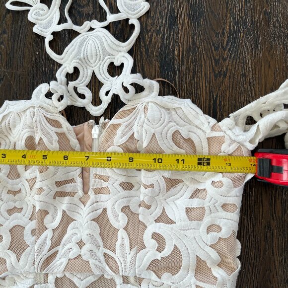 Thurley Arbury Dress with Lace Sleeves NWT Size AU6/US2 - Picture 12 of 15